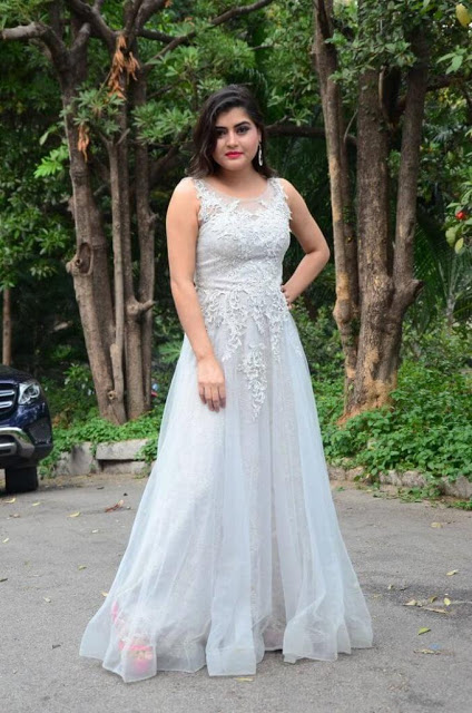 Beautiful Indian Girl Shipra Gaur Latest PhotosIn Sleeveless White Dress 5